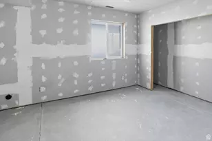 7566 W Box Leaf Circle, Herriman, UT 84096 - Photo 41