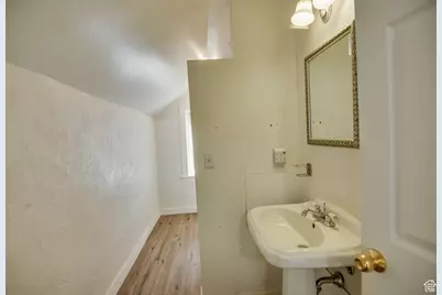 210 W 400 N, Beaver, UT 84713 - Photo 19