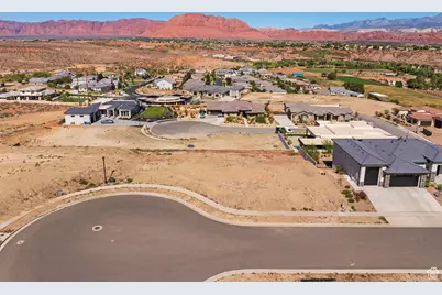 3942 Sunrise Dr, Santa Clara, UT 84765 - Photo 1