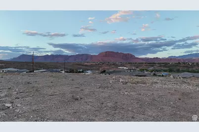 3942 Sunrise Dr, Santa Clara, UT 84765 - Photo 29