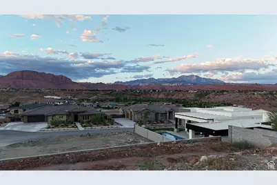 3942 Sunrise Dr, Santa Clara, UT 84765 - Photo 27