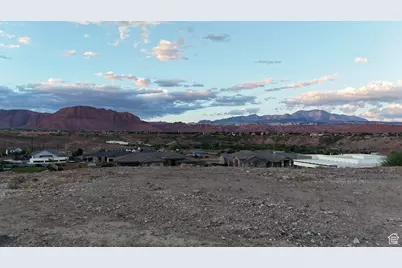 3942 Sunrise Dr, Santa Clara, UT 84765 - Photo 11