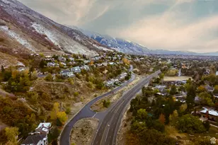 7581 S Prospector Dr E, Cottonwood Heights, UT 84121 - Photo 39