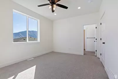 805 S Greenway Dr, Springville, UT 84663 - Photo 15