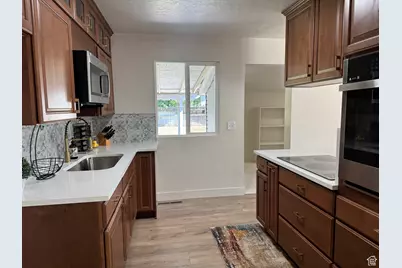 1250 N Buccaneer Dr, Salt Lake City, UT 84116 - Photo 9