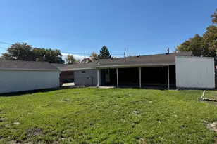 1250 N Buccaneer Dr, Salt Lake City, UT 84116 - Photo 25