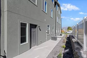 819 S Greenway Dr W, Springville, UT 84663 - Photo 29