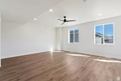 831 S Greenway Dr, Springville, UT 84663 - Photo 5