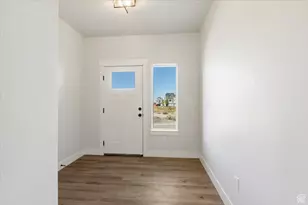 831 S Greenway Dr, Springville, UT 84663 - Photo 3