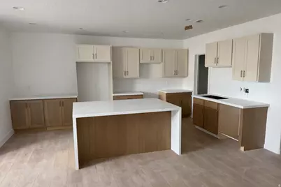 13294 S Henning Cir, Herriman, UT 84096 - Photo 7