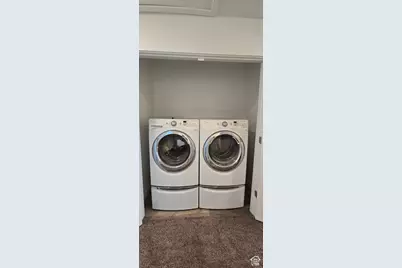 1052 E Regatta Ln, Saratoga Springs, UT 84045 - Photo 21