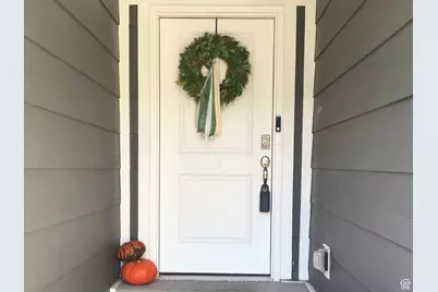 1052 E Regatta Ln, Saratoga Springs, UT 84045 - Photo 31