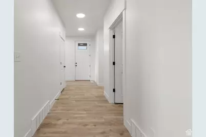 132 E 1500 N, Nephi, UT 84648 - Photo 5