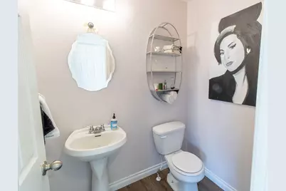 5784 Manhattan Dr, Stansbury Park, UT 84074 - Photo 9