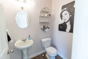 5784 Manhattan Dr, Stansbury Park, UT 84074 - Photo 9