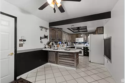 22 Hillsborough Dr, Pleasant View, UT 84414 - Photo 19