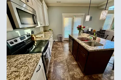 1767 W Lunford Ln, Riverton, UT 84065 - Photo 15