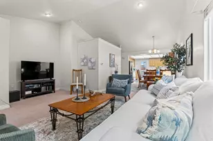 947 N 830 W, Orem, UT 84057 - Photo 9