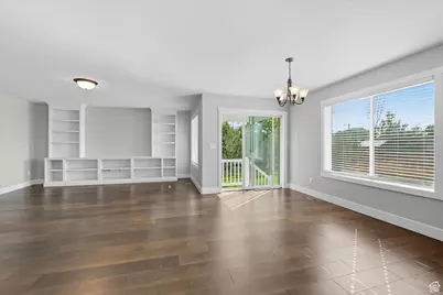 535 W 300 N, Hyrum, UT 84319 - Photo 7