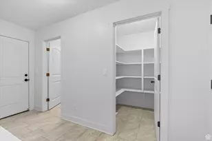 535 W 300 N, Hyrum, UT 84319 - Photo 15