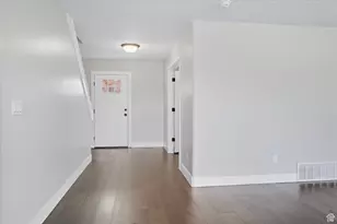 535 W 300 N, Hyrum, UT 84319 - Photo 5