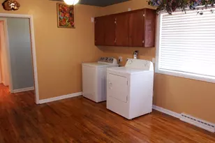 595 W 250 S, Vernal, UT 84078 - Photo 9