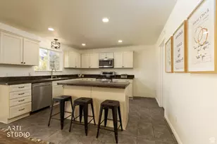 2151 E Cedar Trails Wy, Eagle Mountain, UT 84005 - Photo 17