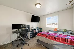 2391 S Arthur Way W, West Haven, UT 84401 - Photo 15