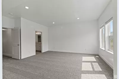 322 E 750 S #8, Ogden, UT 84401 - Photo 11