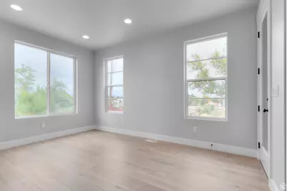 504 W Maidengrass Way, Draper, UT 84020 - Photo 11