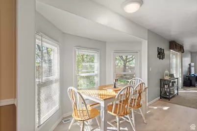 5415 S 300 W, Washington Terrace, UT 84405 - Photo 23