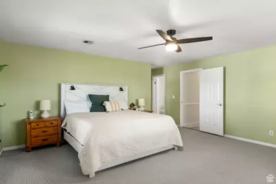 5415 S 300 W, Washington Terrace, UT 84405 - Photo 31