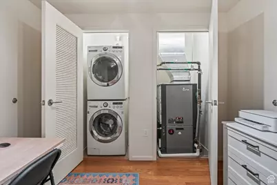 35 E 100 S #807, Salt Lake City, UT 84111 - Photo 5