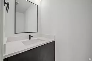 568 E Dolores Cv, Salt Lake City, UT 84107 - Photo 19