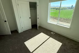 730 E 1250 S, Hyrum, UT 84319 - Photo 21