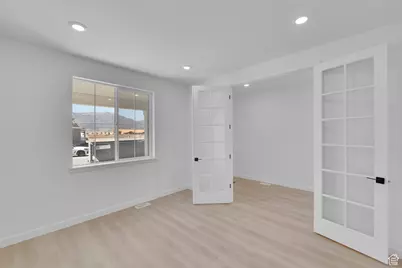 5498 N Saddle Stone Dr #508, Eagle Mountain, UT 84005 - Photo 9