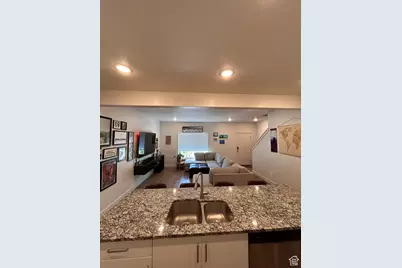 412 S 1580 E, Hyrum, UT 84319 - Photo 5