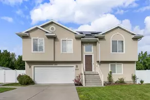 2257 N 830 W, West Bountiful, UT 84087 - Photo 1