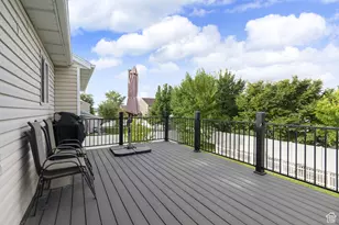 2257 N 830 W, West Bountiful, UT 84087 - Photo 29