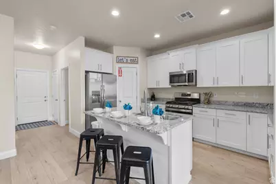 1231 N Mistico Aly, Washington, UT 84780 - Photo 7