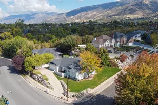 1306 N Thornfield Rd E, Kaysville, UT 84037 - Photo 41