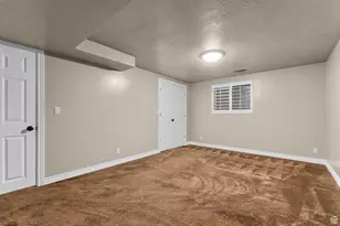 2683 W Carson Ln S, West Jordan, UT 84084 - Photo 29