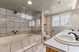 2683 W Carson Ln S, West Jordan, UT 84084 - Photo 39