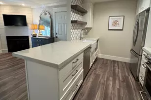 2095 S Main St E, Bountiful, UT 84010 - Photo 7