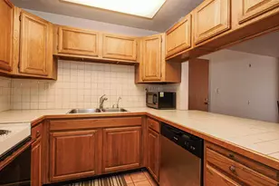 560 E South Temple, Salt Lake City, UT 84102 - Photo 7