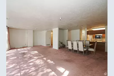 560 E South Temple #C101, Salt Lake City, UT 84102 - Photo 17