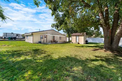 28 W Stauffer Ln S, Murray, UT 84107 - Photo 15