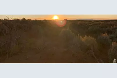 129 S Avikan Hills Dr #8, Blanding, UT 84511 - Photo 3