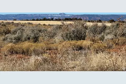 129 S Avikan Hills Dr #8, Blanding, UT 84511 - Photo 5