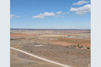 129 S Avikan Hills Dr #8, Blanding, UT 84511 - Photo 7